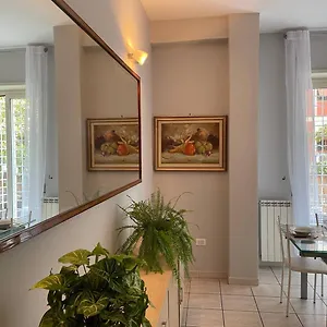 Spacious And Bright Apartament